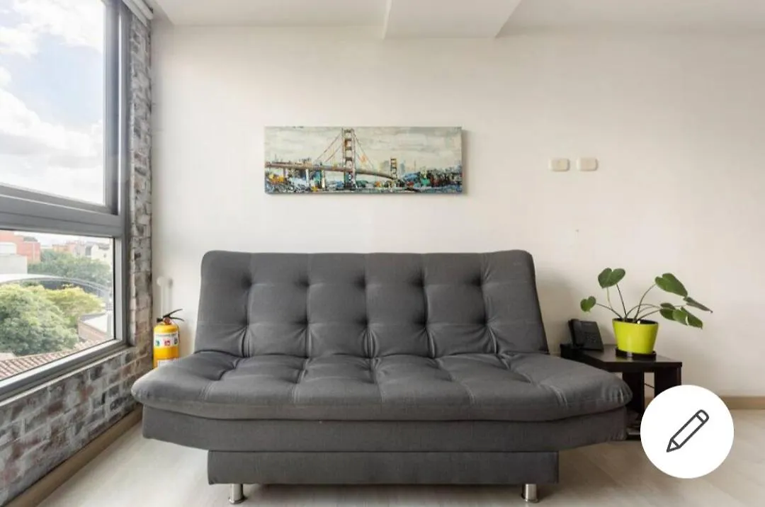 Beautiful & Comfortable Apartment In Laureles Medellin