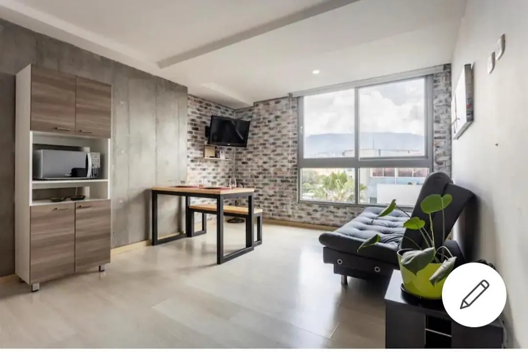 Beautiful & Comfortable Apartment In Laureles Medellin