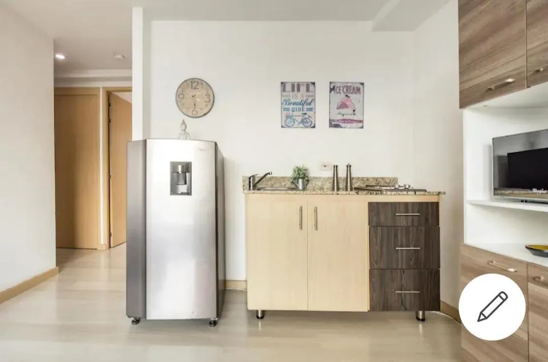 Beautiful & Comfortable Apartment In Laureles Medellin 0*,