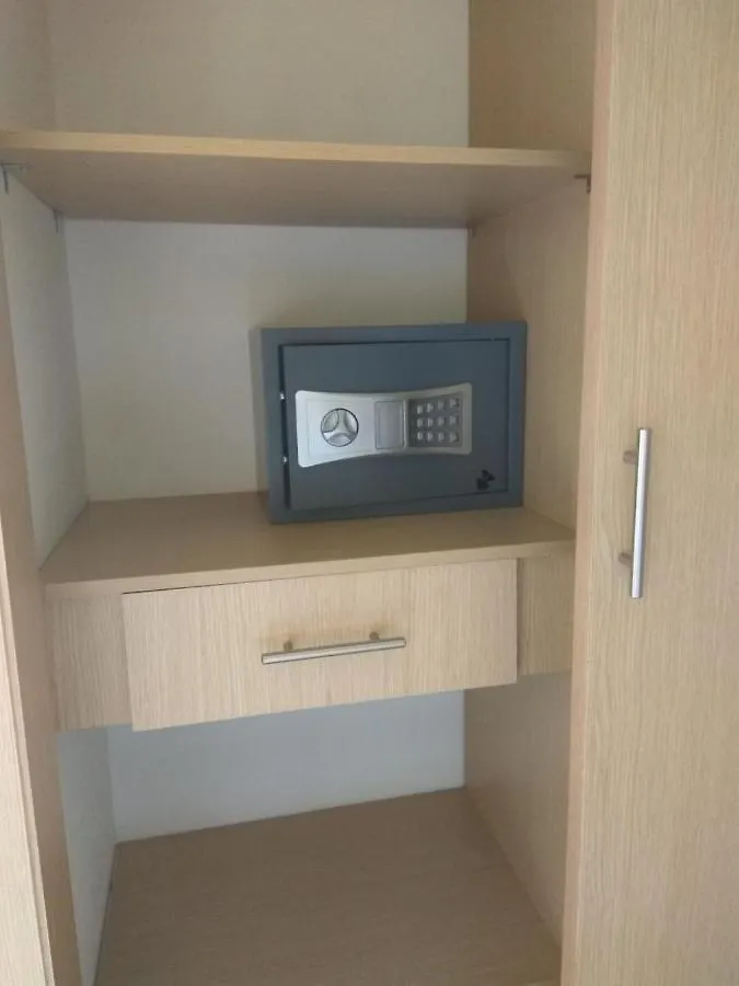 Beautiful & Comfortable Apartment In Laureles Μεντεγίν Κολομβία